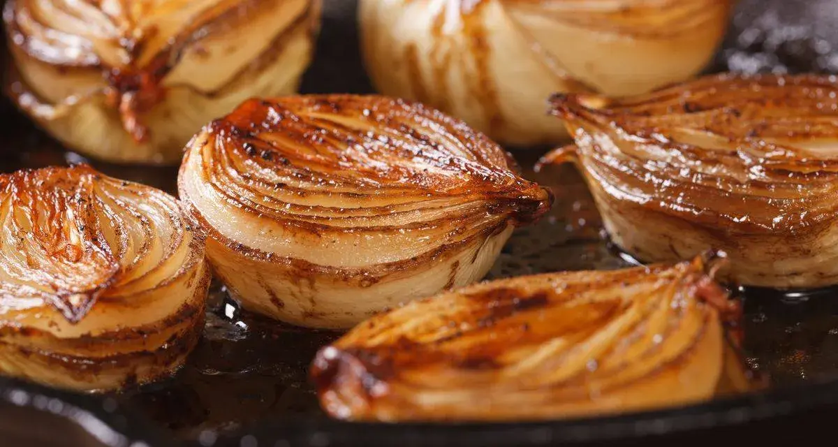 Cipolle caramellate bimby, dorate e succulente, pronte per arricchire ogni piatto.